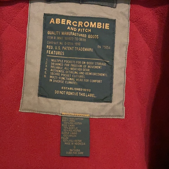 Abercrombie and Fitch military jacket with hood - Picture 4 of 4